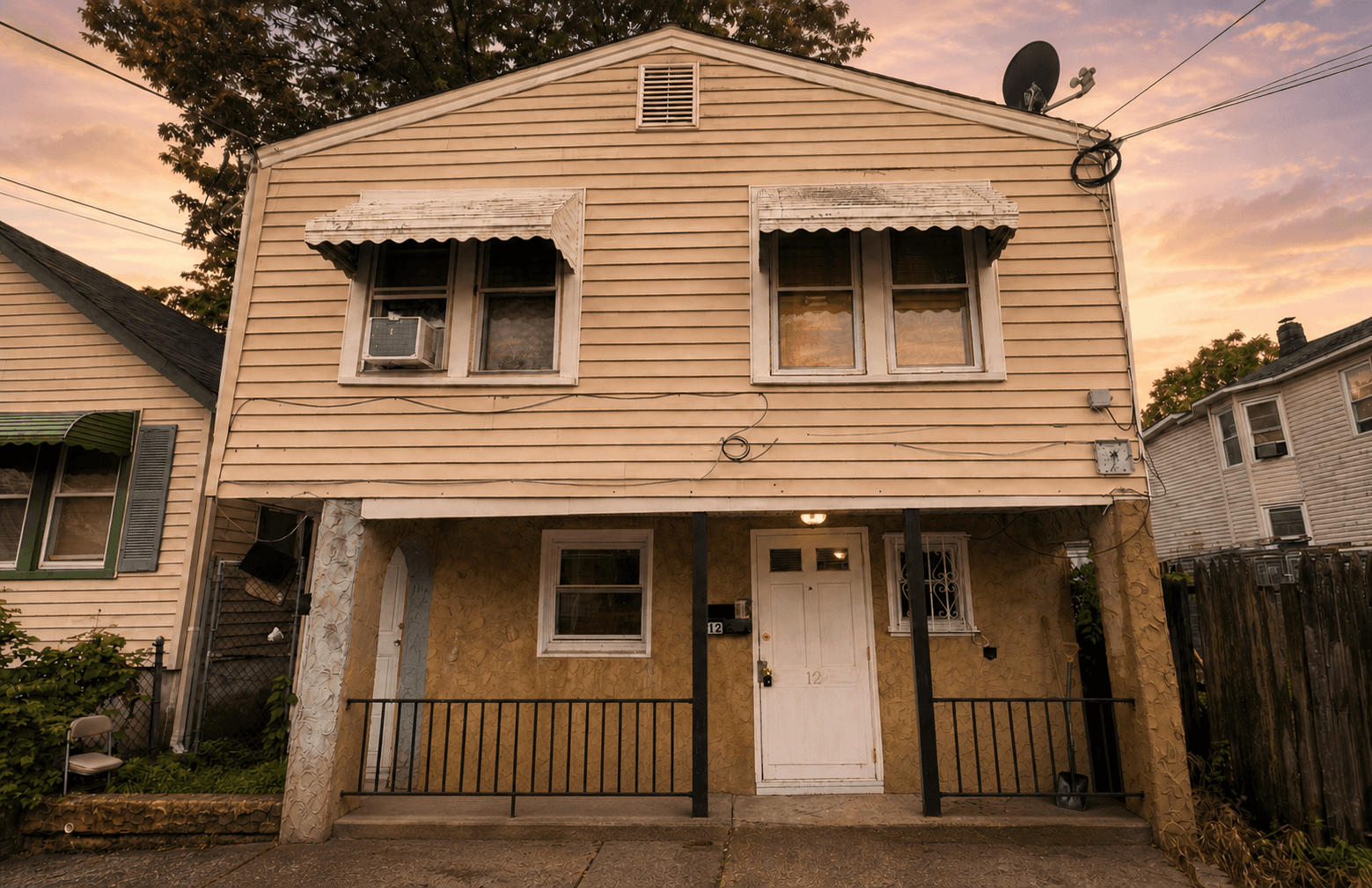 12 Borden Avenue, Unit A